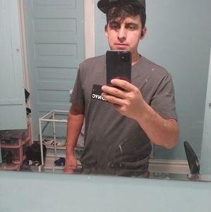 Meet your Posher, Adrian